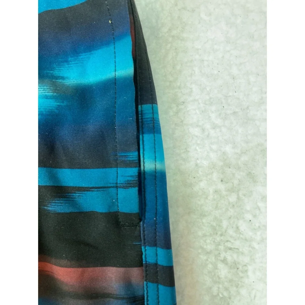 American Eagle Outfitters Mens Board Shorts‎ Blue Black Abstract Stripe Size 38